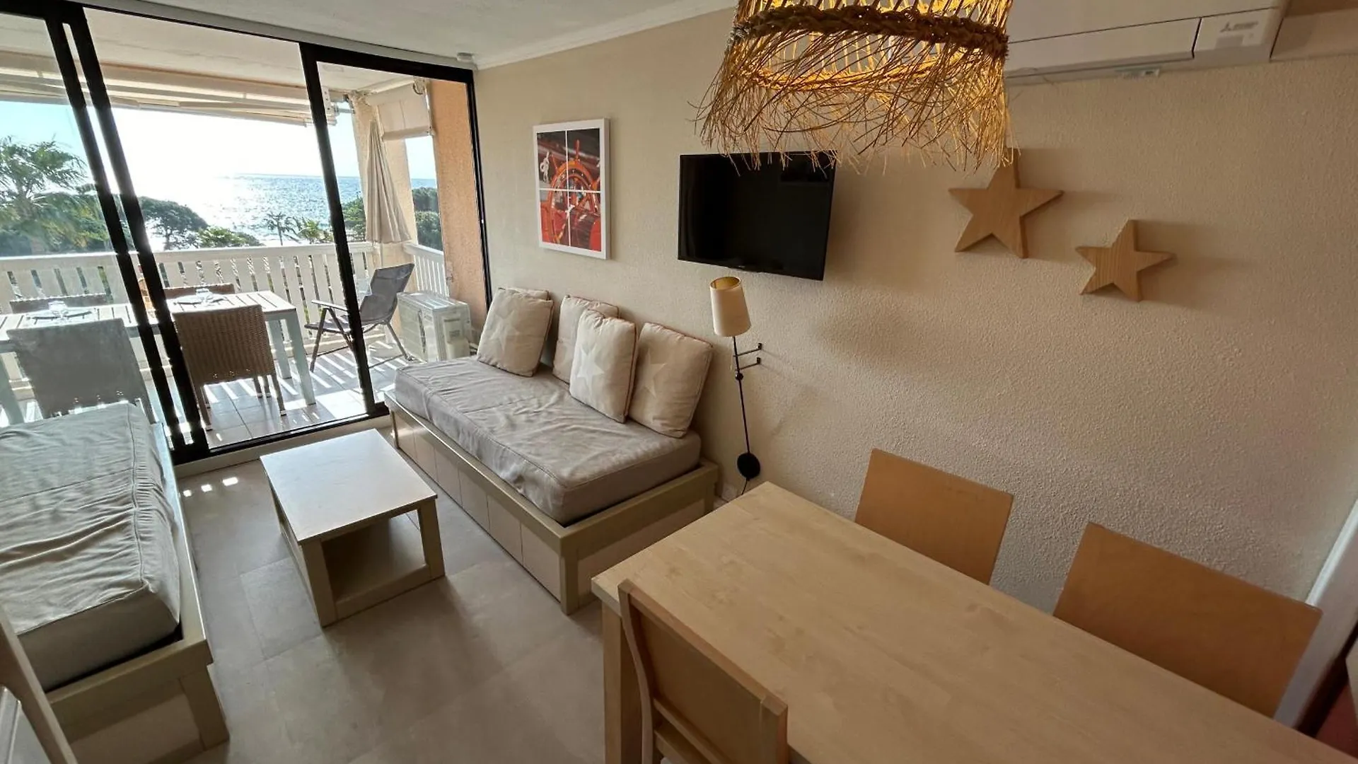 L'Anse De Pramousquier - Sea View And Leisure Apartment Le Lavandou